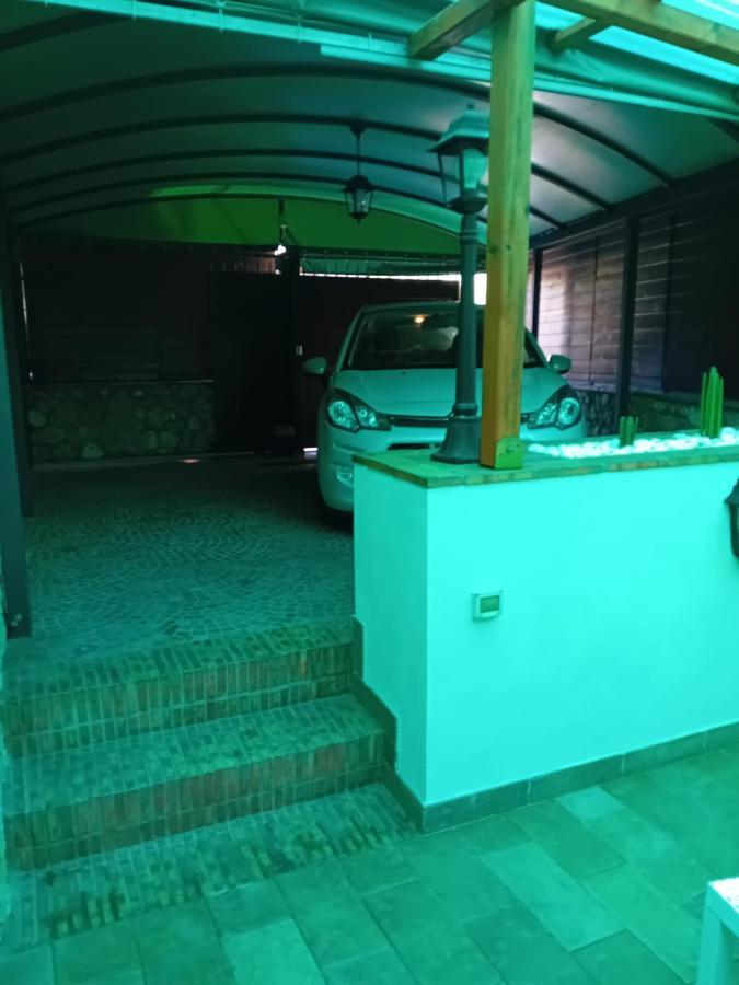 Emari Home Gaeta Exterior foto